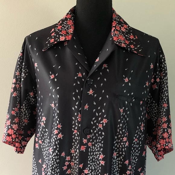 Women’s Vintage Ja-Na of Hawaii Black and Floral Button up Blouse size L - Picture 3 of 8
